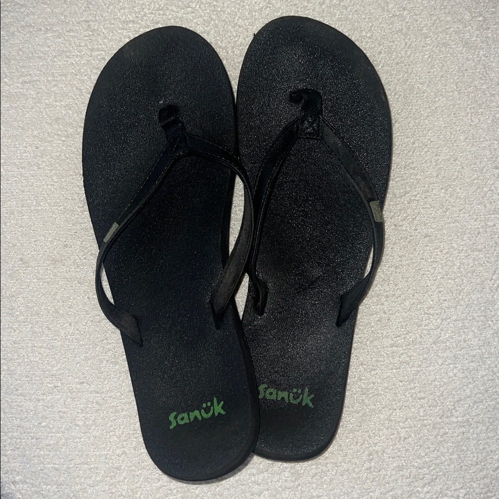 Sanuk Classic Black Sandals